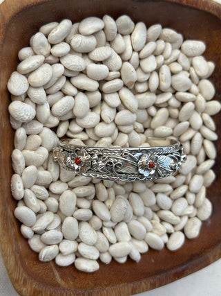The Washington Cuffs