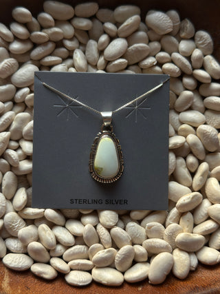 Palomino Pendant