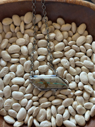 The Lined Bar Necklace