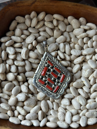 The Royal Pendant