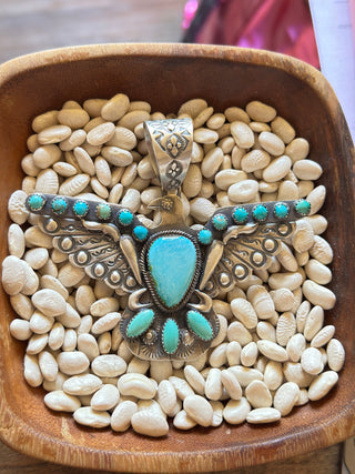 The Soaring Pendant
