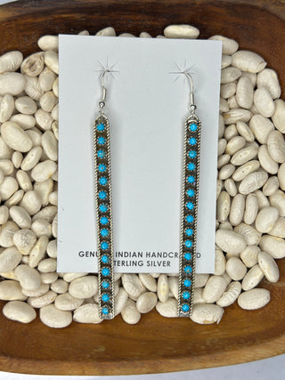The Dot Line Earrings