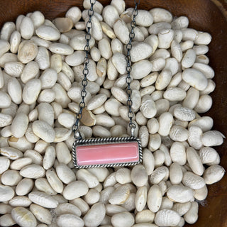 The Pink Conch Bar Necklace