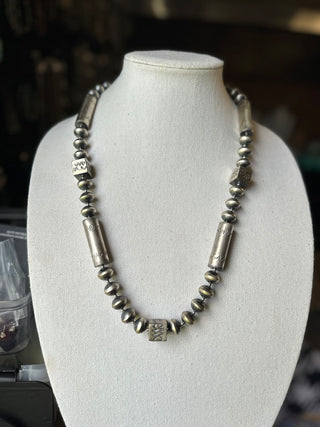 The Blocked Navajo Pearls