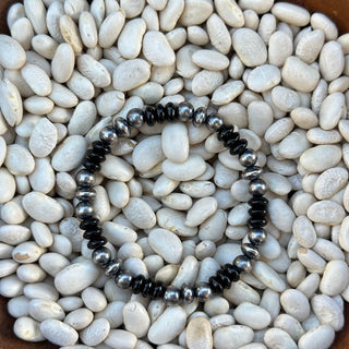 The Onyx Pearl x Saucer Bracelet