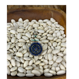 The Lapis Cluster Ring