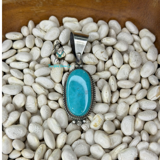 The Tia Turquoise Pendant
