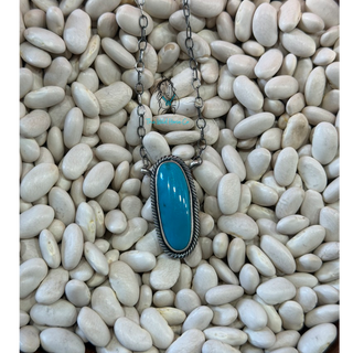 The Kinged Necklace